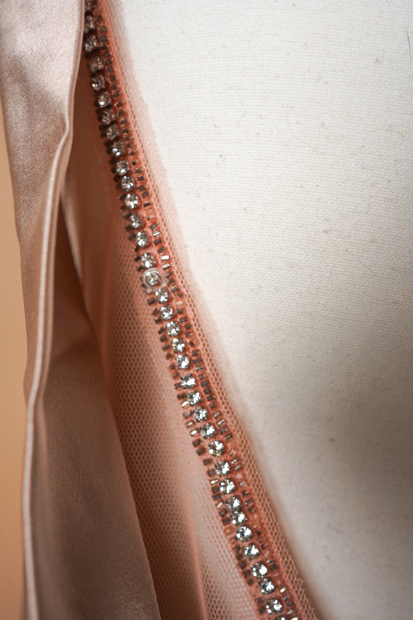 Jenny Packham Silk Dusty Rose Gown (L)