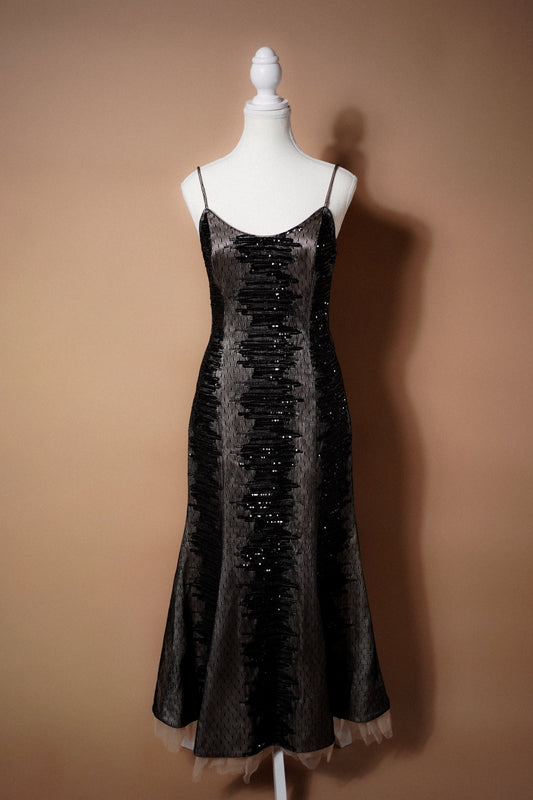 Giorgio Armani FW 1999 Runway Black Sequin Evening Gown — Full front view of the black sequin gown