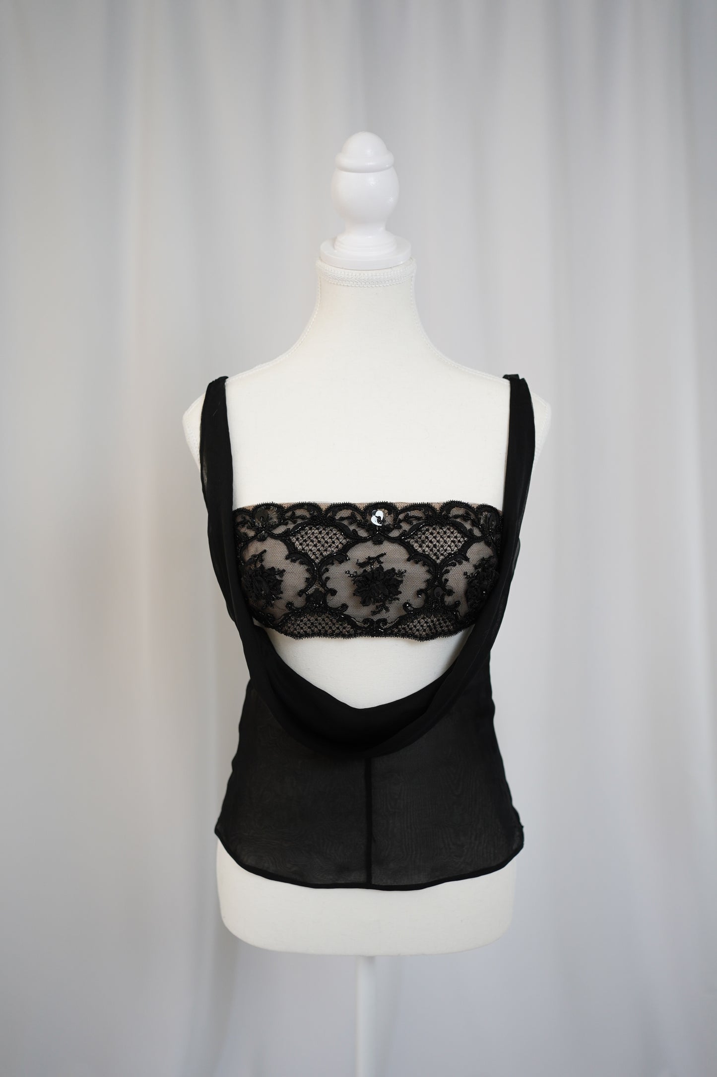 FW 2004 Valentino Runway Top