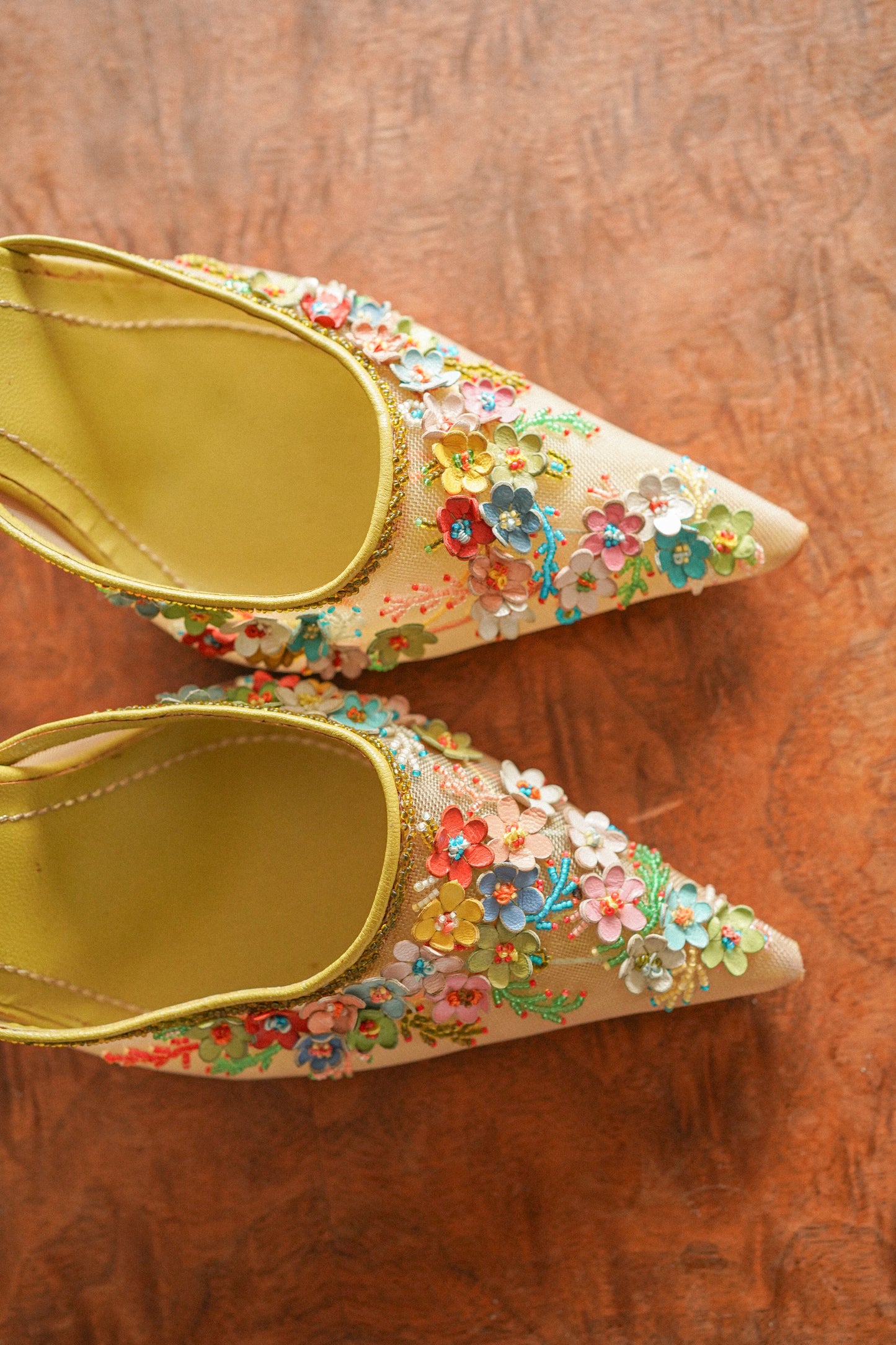 René Caovilla Floral Appliqué Embroidered Slingback Heels (38)