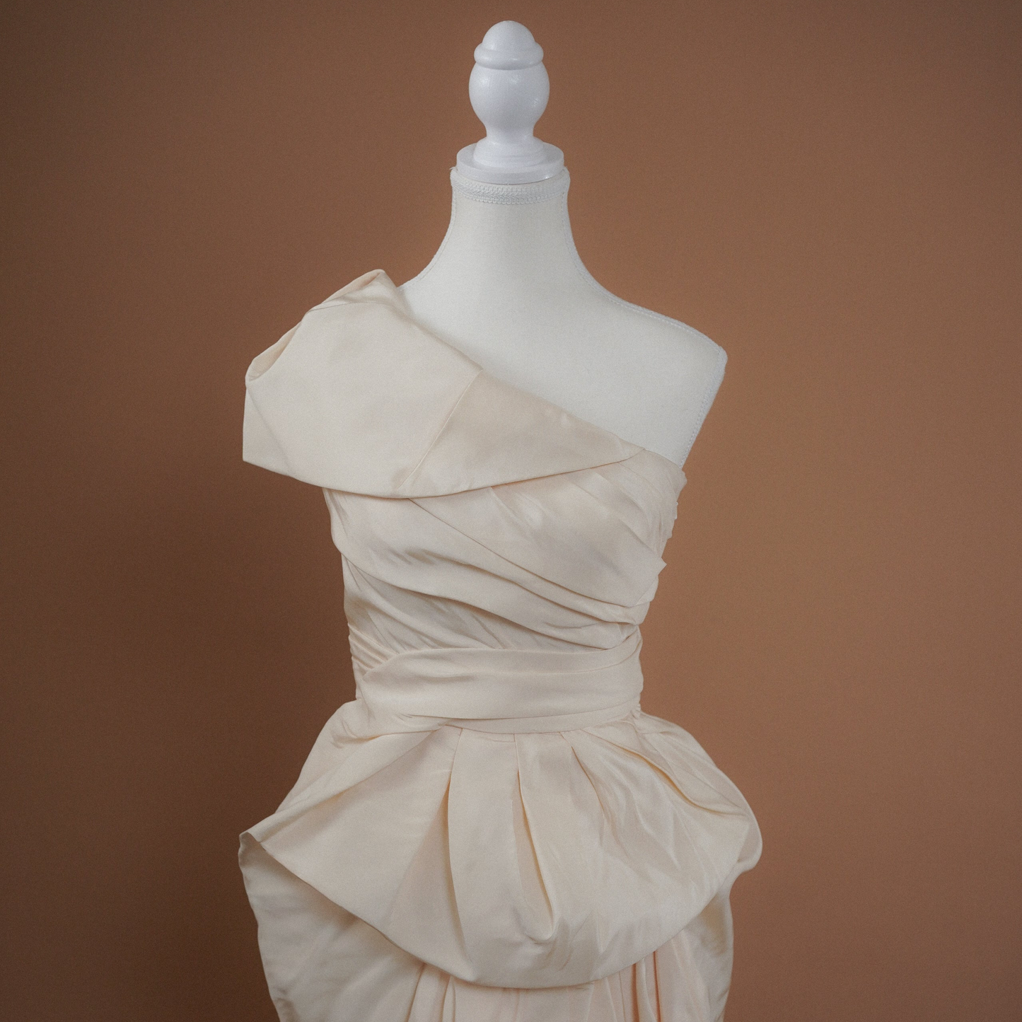 Oscar de la Renta Bridal Mini Dress