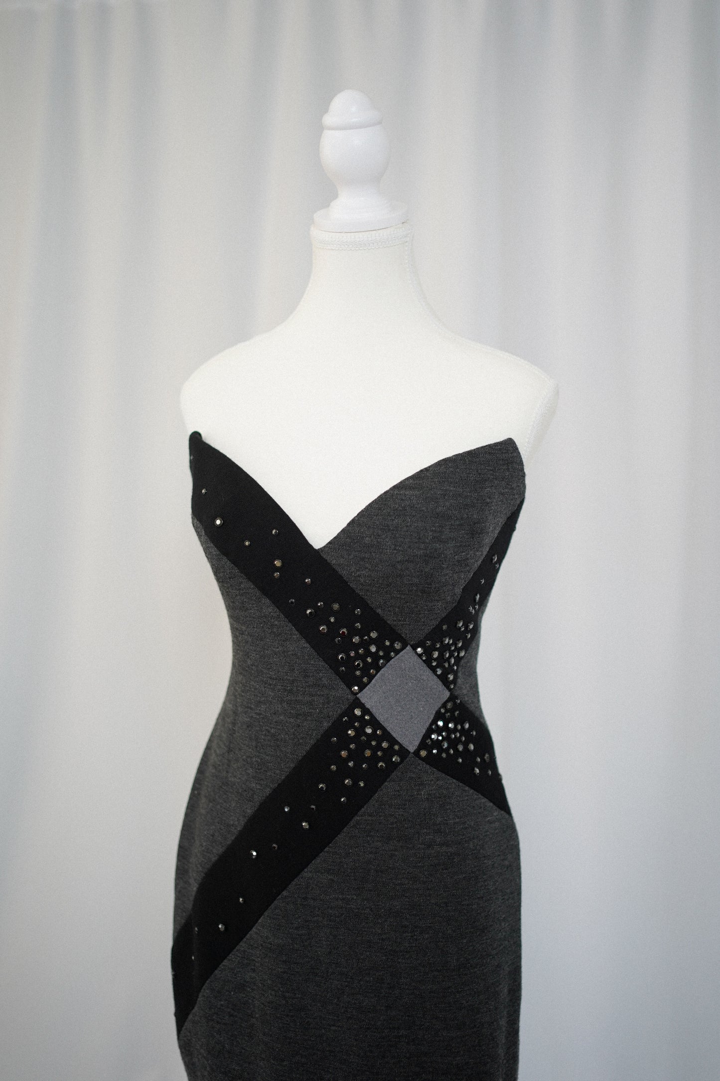 FW 1991 Runway Bob Mackie Dress