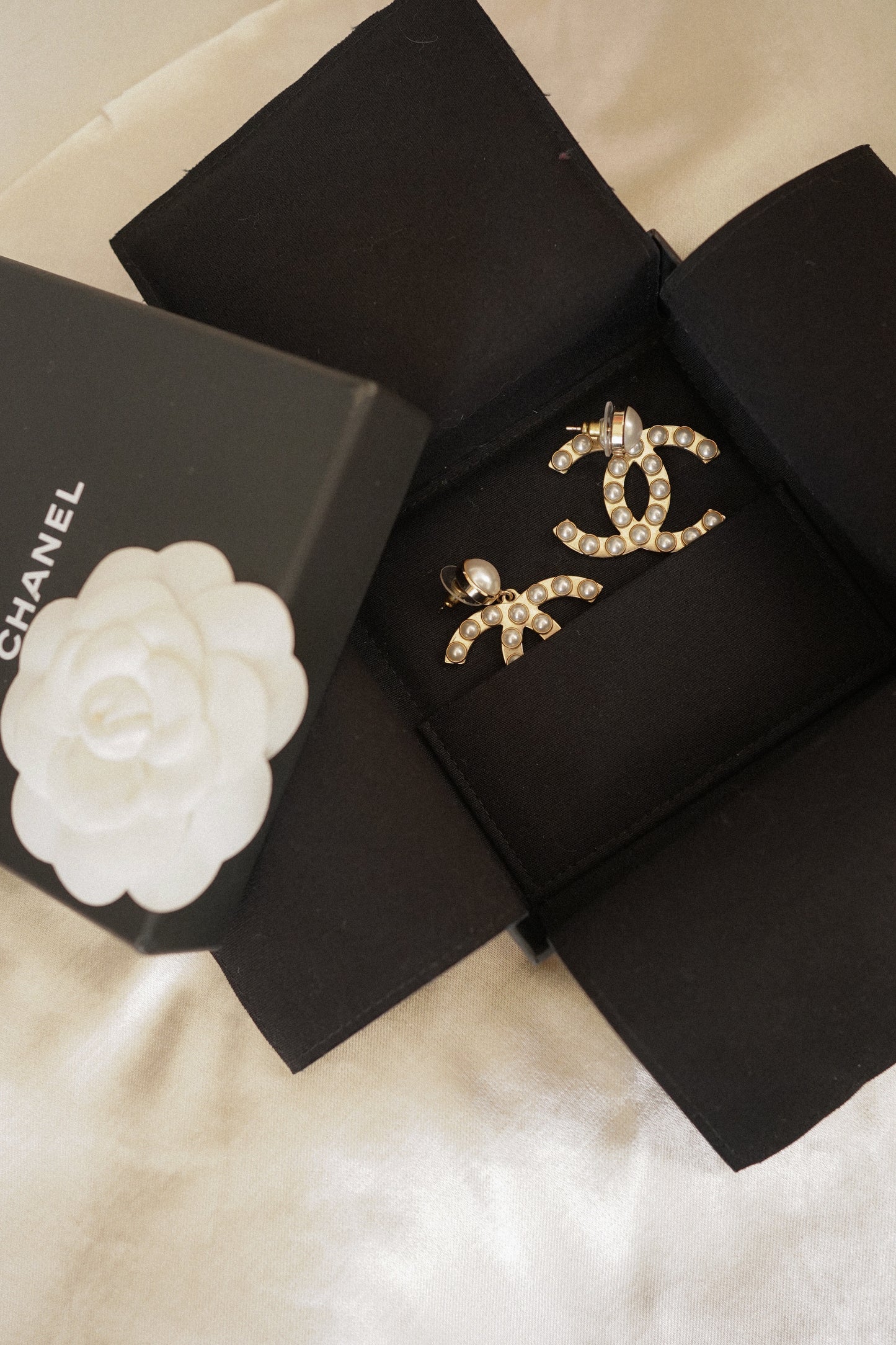 Large Chanel Pearl Drop CC Earrings - With Box
