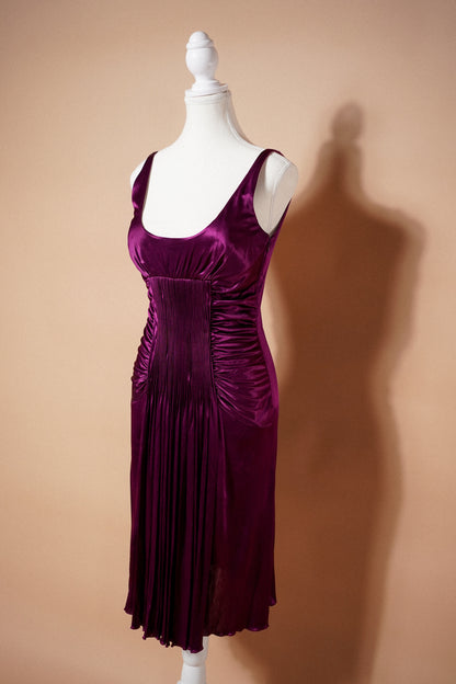 Versace FW 2006 Runway  Plum Pleated Dress