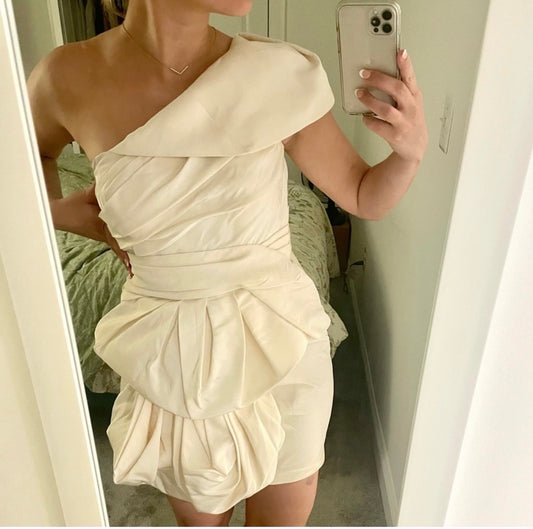 Oscar de la Renta Bridal Mini Dress