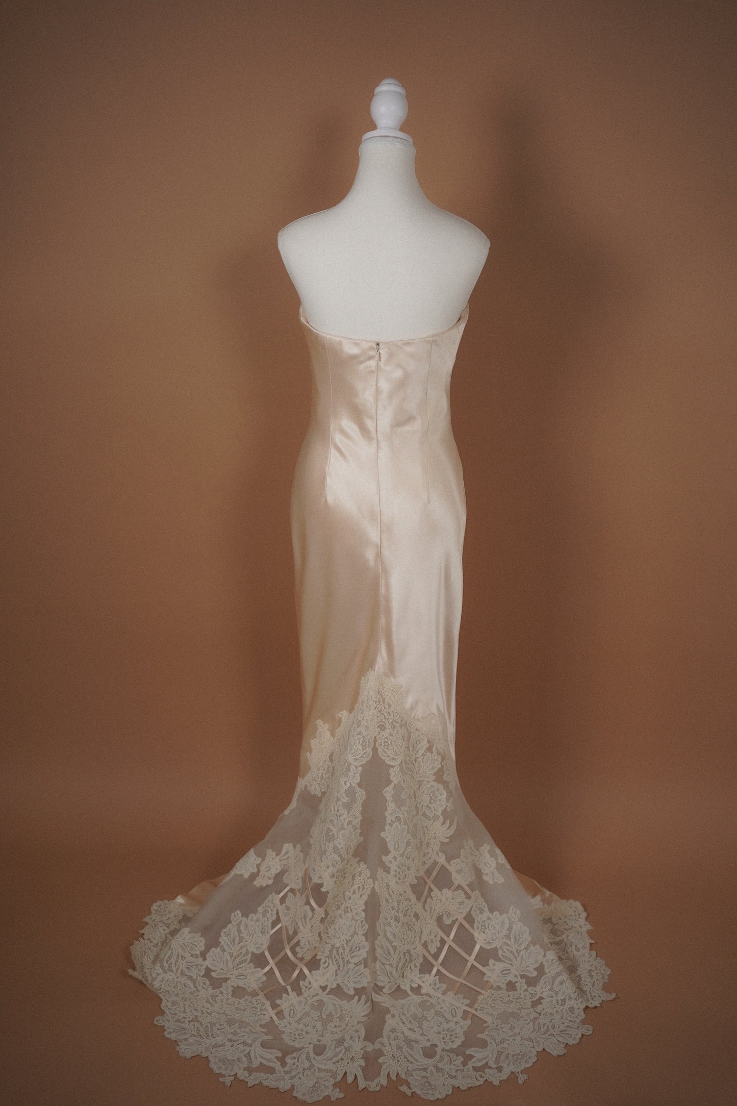 Vintage Vera Wang Strapless Wedding Gown