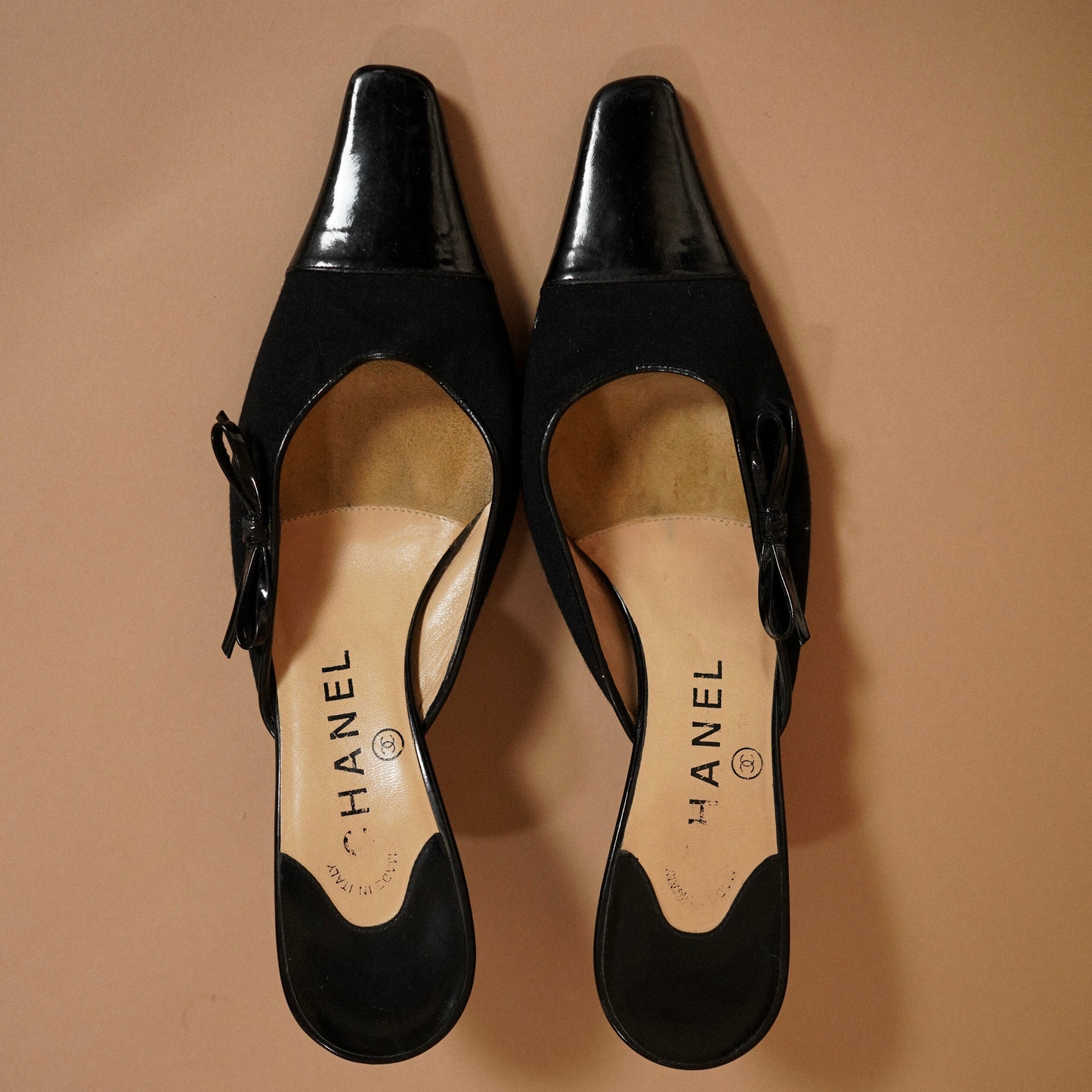 Vintage Black Chanel Kitten Heels