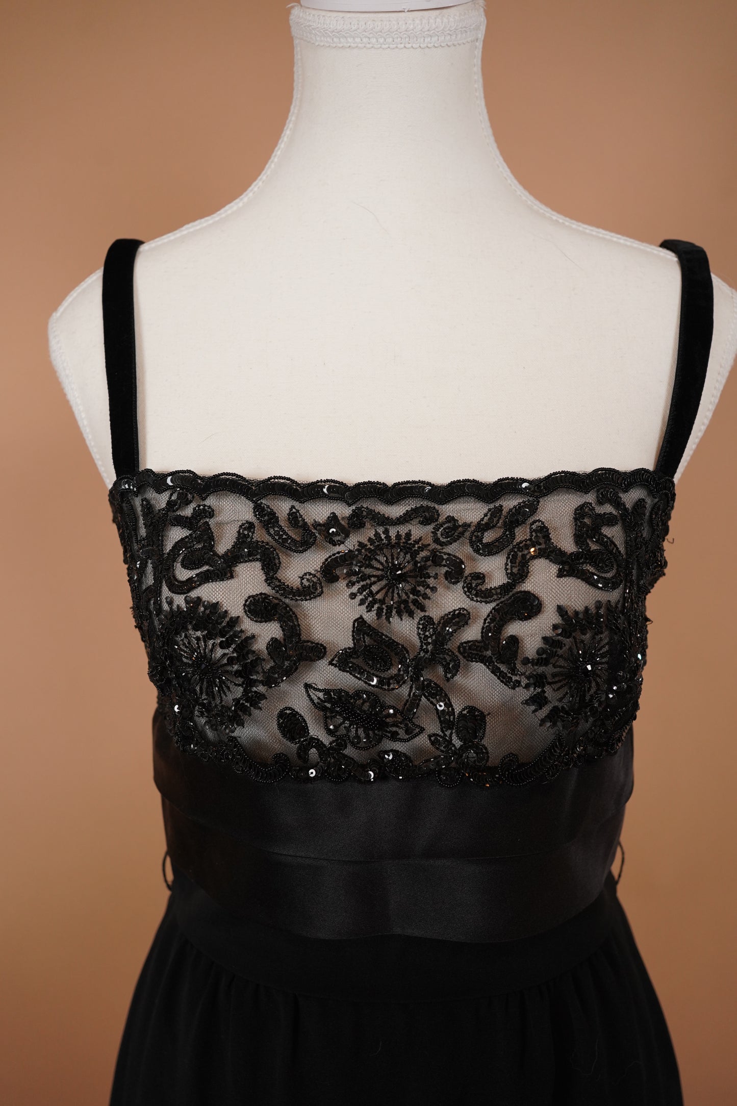 Valentino Beaded Dress Early 00’s (S-M)