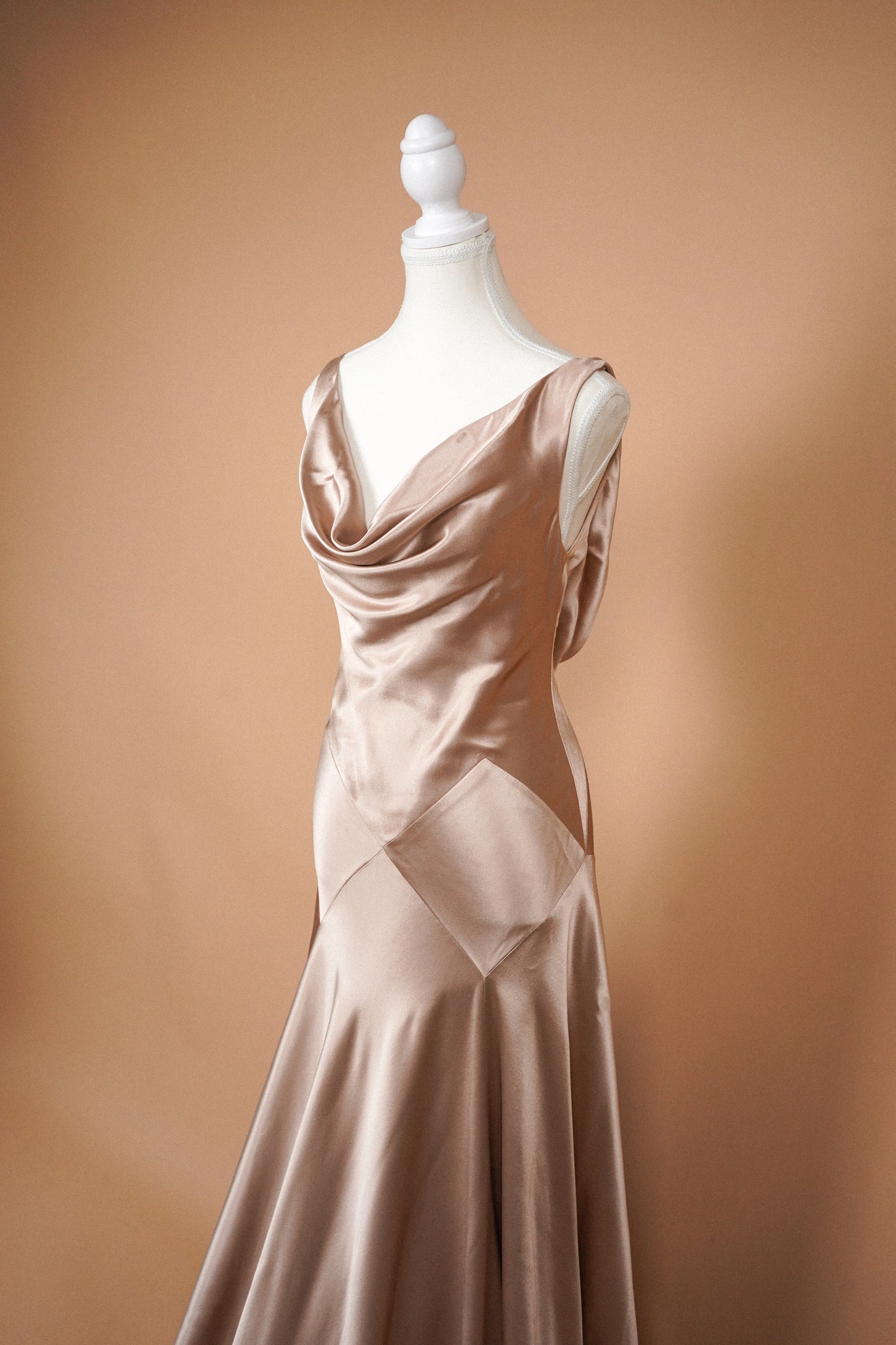 Jenny Packham Silk Dusty Rose Gown (L)