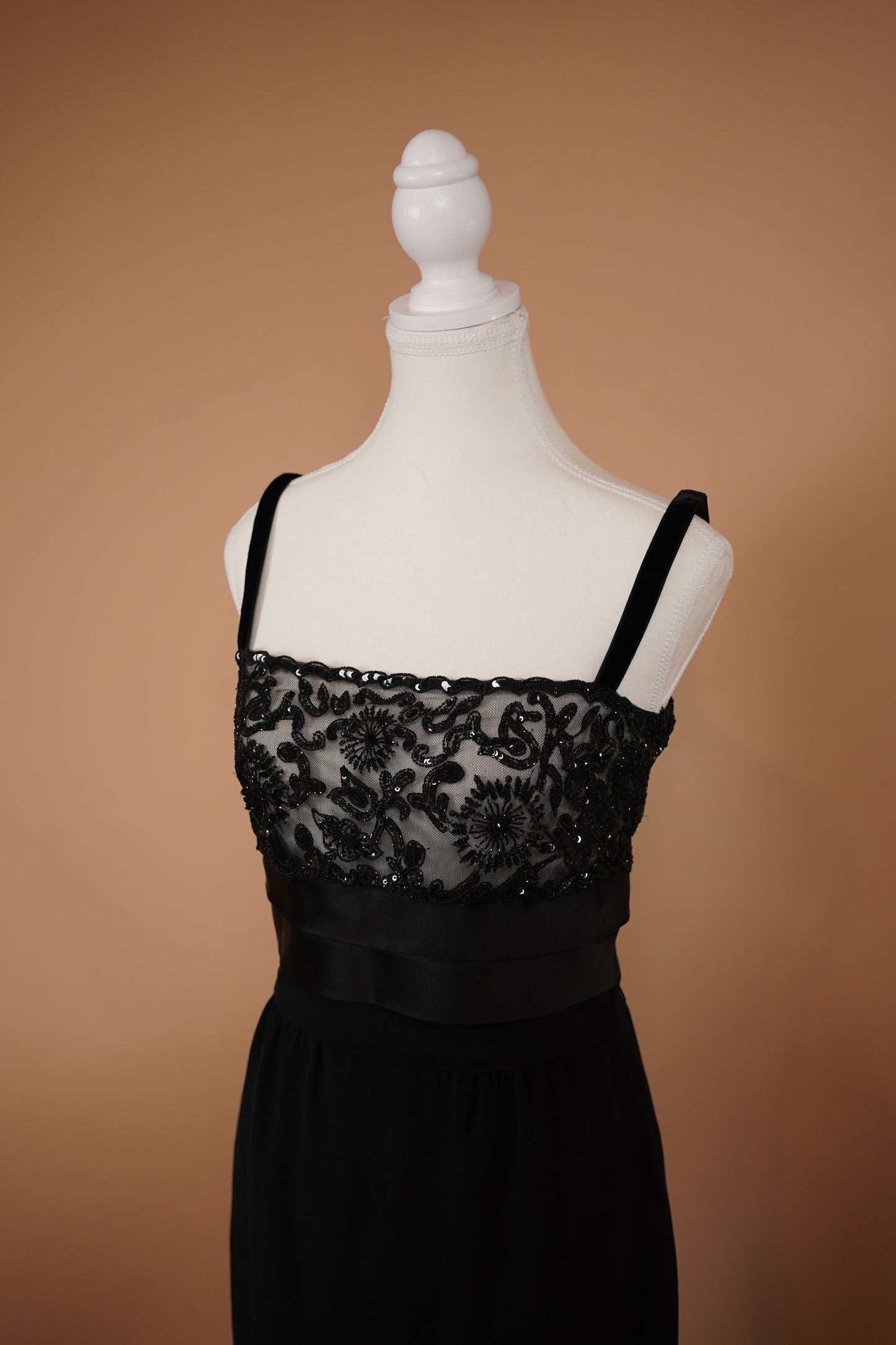 Valentino Beaded Dress Early 00’s (S-M)