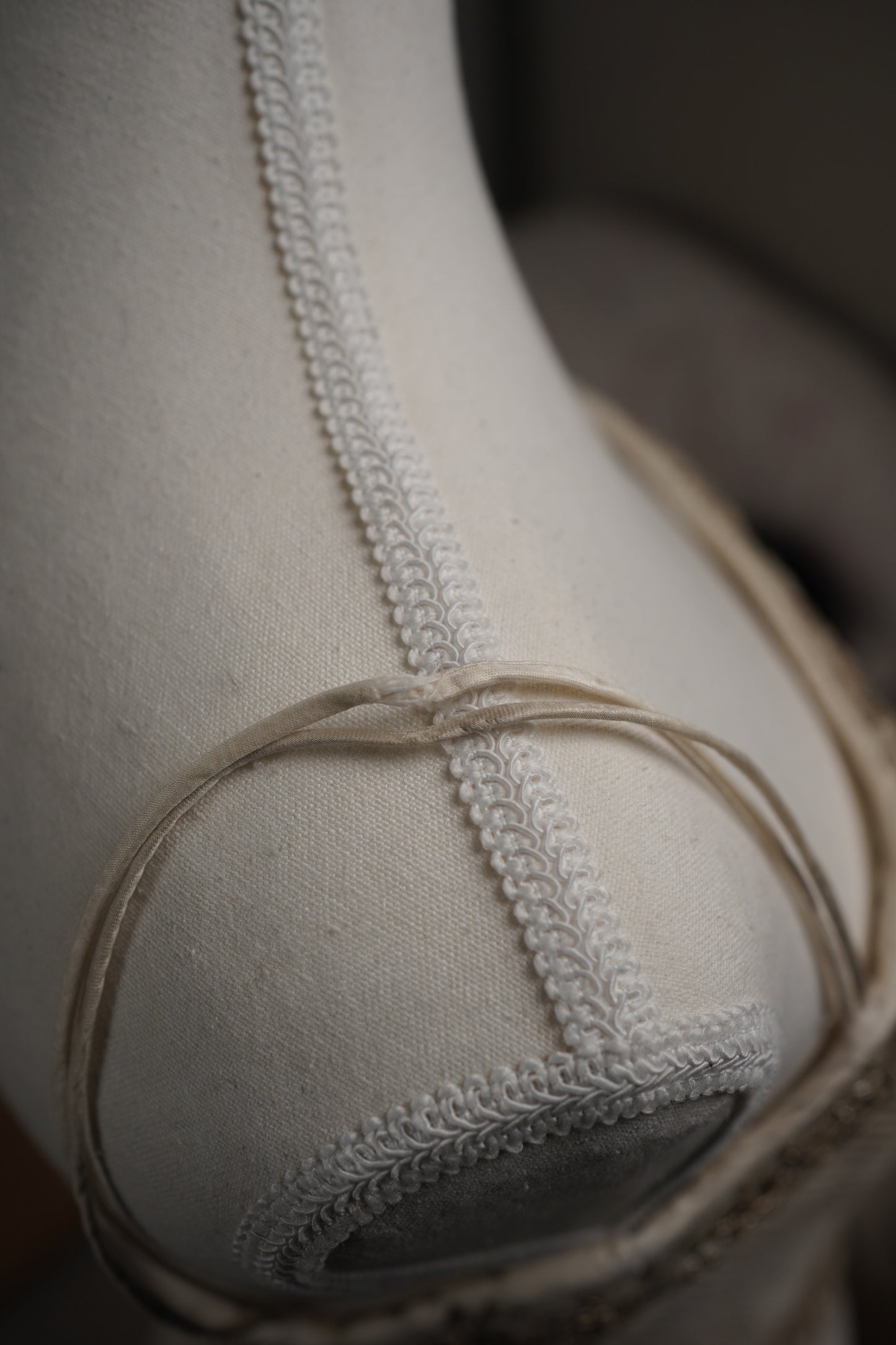 Givenchy Bridal Wedding Gown (S)