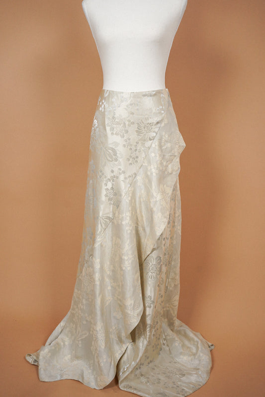 Ralph Lauren Holiday Silk Jacquard Skirt — Close-up of the ivory jacquard skirt